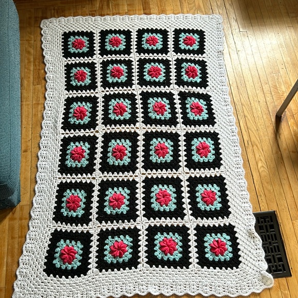 Vintage granny square throw - Picture 1 of 2
